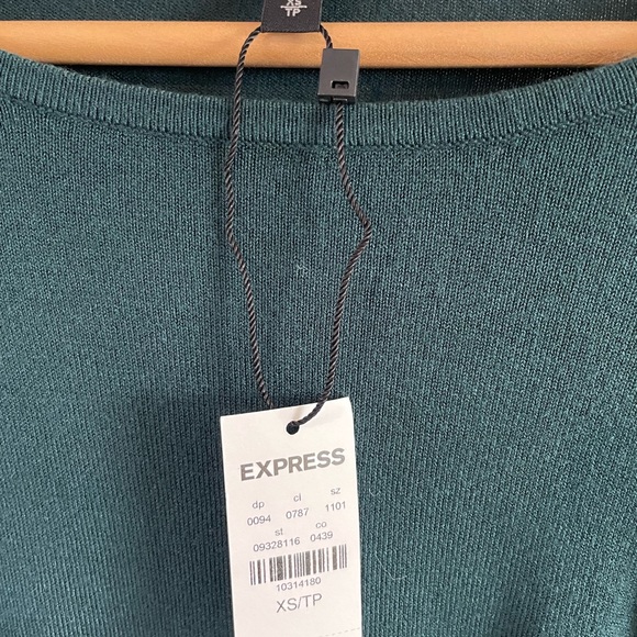 Express Green long sleeve dress - Picture 3 of 5